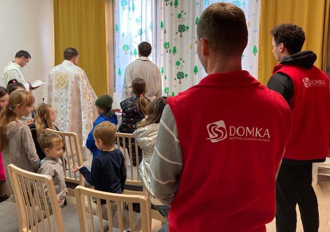 Slovakia - From basic needs to social, relational, spiritual life: Salesians and volunteers fully serving Ukrainian refugees