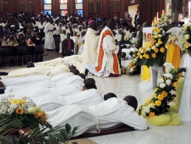 Kenya – Nuovi sacerdoti e diaconi salesiani