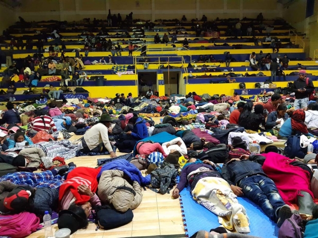 Equateur – Face à une crise sans précédent, les Salésiens ouvrent les portes de leur Université pour accueillir 3.000 autochtones