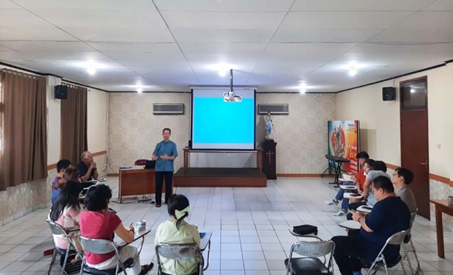 Indonesia - Lay people from Salesian works learn the nature of the Salesian Mission Office