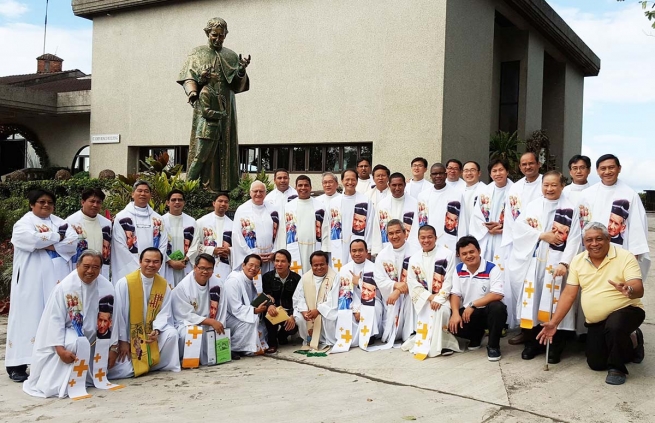 Philippines – Forming the Formators