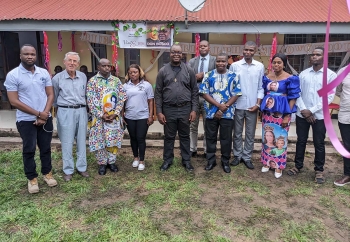 République Démocratique du Congo - Le P. Alphonse Owoudou visite la communauté de Kalemie de la Province Afrique Centrale