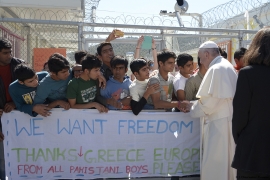 Grécia – Visita do Santo Padre Francisco a Lesbos