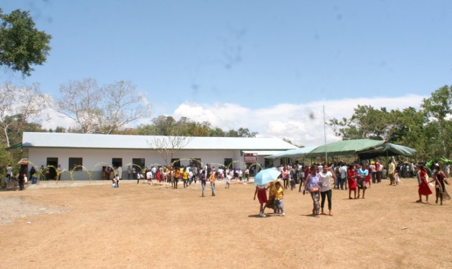 Timor Leste – A missão salesiana cresce e inaugura uma capela e uma escola