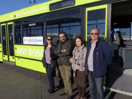 Hiszpania – “Miejski autobus” z Badajoz dla dzieci ulicy z Sierra Leone