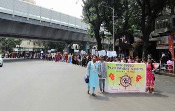 India - 350 women march for their rights