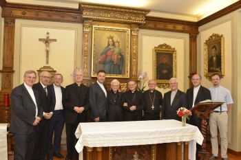 Vaticano – Visita del Rector Mayor a los Salesianos del Vaticano