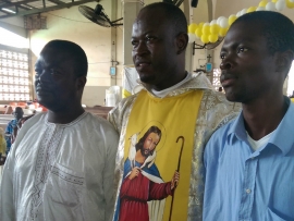 Togo - Ordenación Sacerdotal del salesiano Jacques Mawuli locura