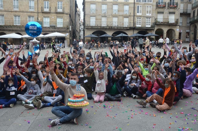 Spagna – Il Centro Giovanile Salesiano “Amencer” festeggia 35 anni di presenza salesiana a Ourense