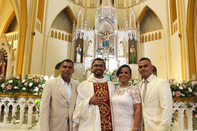 Colombie - Ordination sacerdotale du Salésien Brian Alfonso Mejía Cantillo