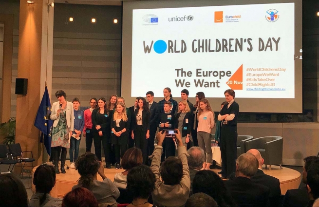 Belgio – Bambini e giovani di tutta Europa al Parlamento Europeo