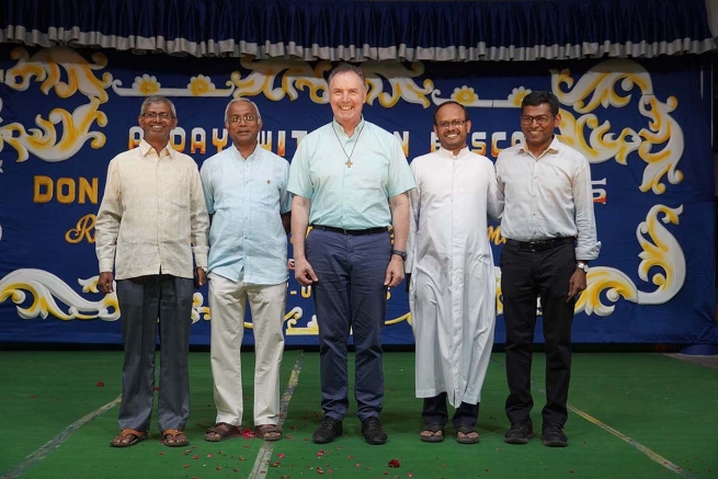 India – "Un llamamiento para despertar al mundo": el Rector Mayor exhorta a la Familia Salesiana