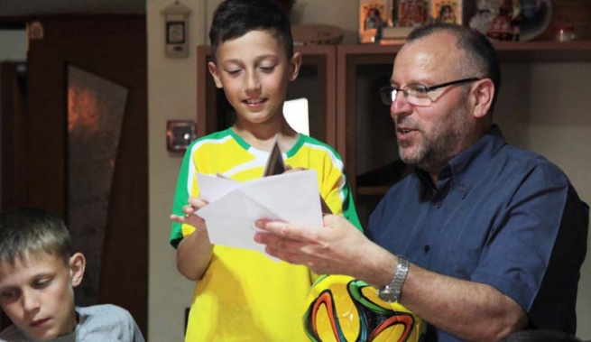 Moldavia - Don Baracco: "ser misionero" entre los muchachos de Chisinău