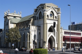 Chile – Tentativa de incendiar o Templo da “Gratitud Nacional”