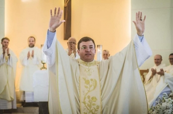 Brasil - Denis Dutra fue Ordenado Sacerdote