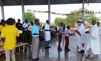 Mozambique: juntos podemos hacer realidad los sueños de nuestros jóvenes