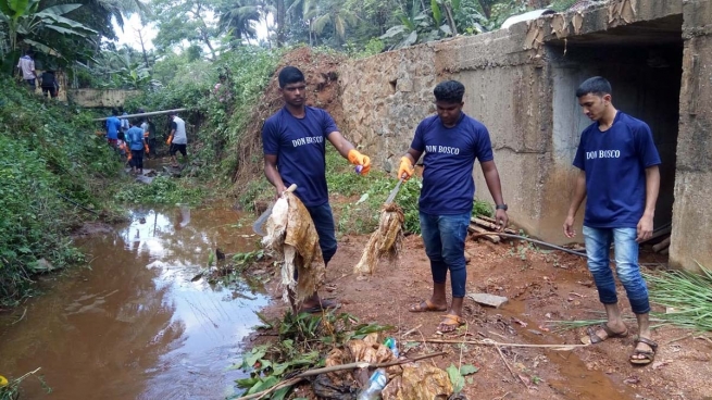 India – L’Ispettoria di Bangalore contro l’inquinamento ambientale