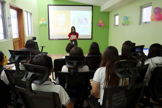 Costa Rica - Le « CEDES Don Bosco » participe à la projection des courts métrages gagnants du DBGYFF