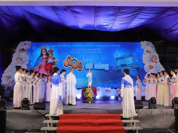 Vietnam - Fiesta de María Auxiliadora en la parroquia Don Bosco de Xuan Hiep