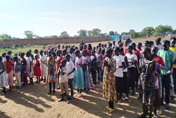 Sudán del Sur – La misión "Don Bosco" en Kuajok abre sus puertas a refugiados del Sudán