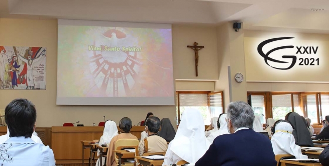 Włochy – XXIV KG Córek Maryi Wspomożycielki: wybrane radne generalne ds. formacji, duszpasterstwa młodzieży i Rodziny Salezjańskiej