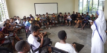 Papúa Nueva Guinea: Un programa catequético dirigido a los jóvenes