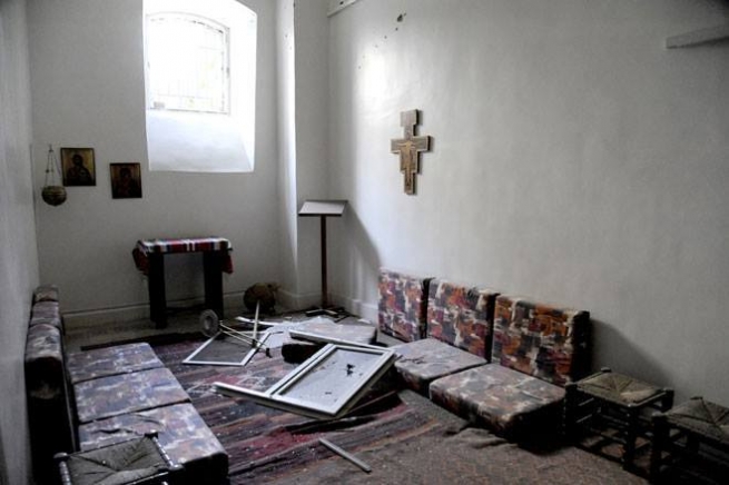 Siria – I bombardamenti fermano le attività dell’oratorio salesiano di Damasco