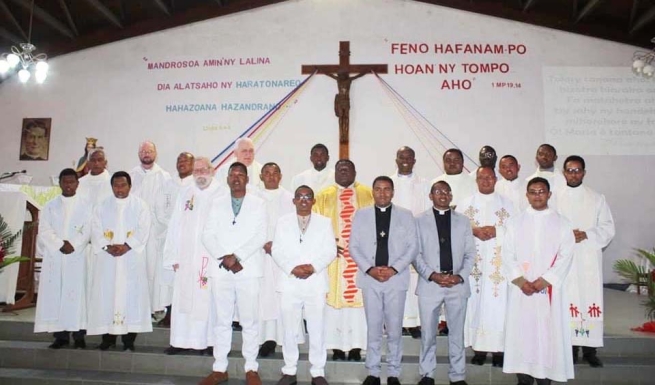Madagascar – Profesión perpetua de cuatro salesianos de la Visitaduría MDG