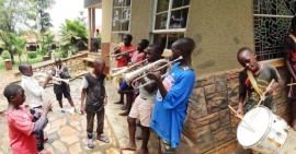 Uganda – Educación a través de la banda de música en la escuela Don Bosco de Kampala