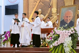 Vietnam - Celebration of Blessed Philip Rinaldi, patron of the theological community at Xuan hiep, and conferring of the Ministries of Reader and Acolyte