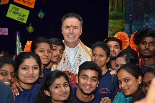 India – El Rector Mayor animó a la juventud salesiana