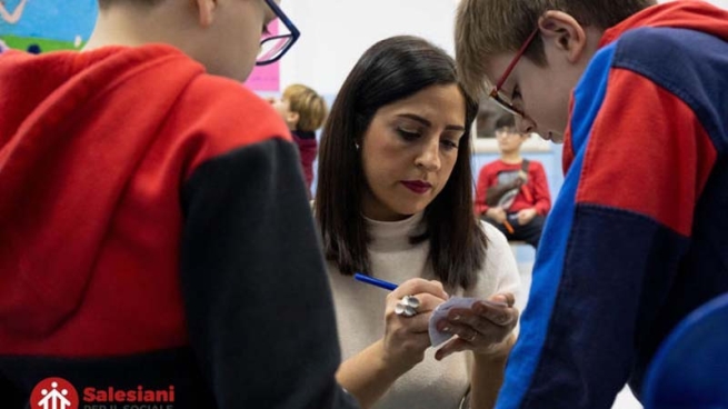 Italie - Grâce aux Salésiens, une main tendue à deux mille enfants et jeunes et un appel pour rétablir le fonds contre la pauvreté éducative