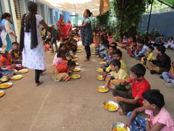 India - Over 200 children from shantytowns participate in summer camps