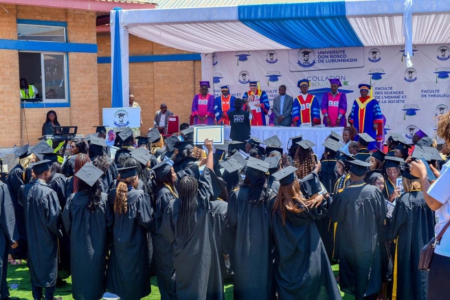 Democratic Republic of the Congo – Award of academic degrees to first students of the Don Bosco University Lubumbashi