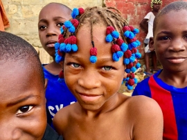 Angola – La présence des salésiens dans le quartier de Lixeira, à côté des jeunes