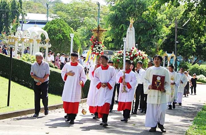 Thailandia – Un intero villaggio onora Maria Ausiliatrice