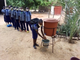 Mali – Zainstalowano urządzenia do mycia rąk, by zapobiec szerzeniu się pandemii