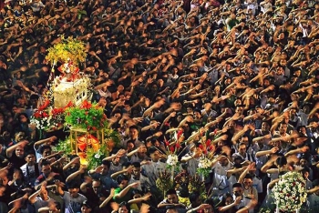 Filipiny – Obchody święta “Santo Niño” w Cebu