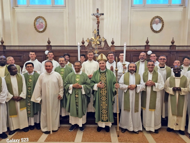 Italy – The last Mass as Rector Major in the Basilica of Mary Help of Christians for Card. Fernández Artime