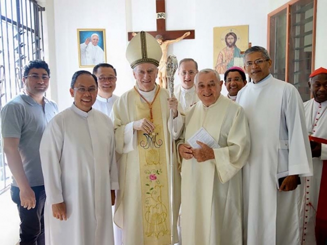 Papúa Nueva Guinea - El Cardenal Parolin celebró la Eucaristía en el Santuario María Auxiliadora