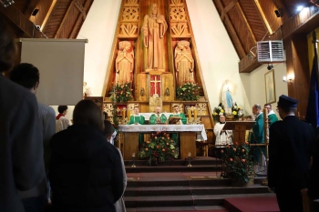 Polônia – Paróquia salesiana de Pychowice celebra o 80º aniversário da consagração da capela dedicada ao Sagrado Coração e da bênção da nova Casa Salesiana