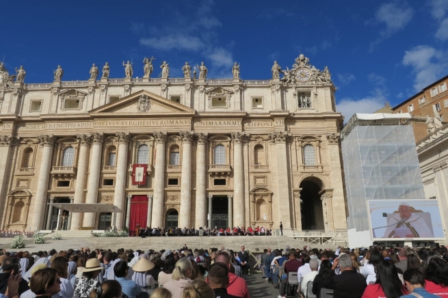 Vatican – Card. Ángel Fernández Artime at the opening Mass of the 16th Ordinary General Assembly of the Synod of Bishops