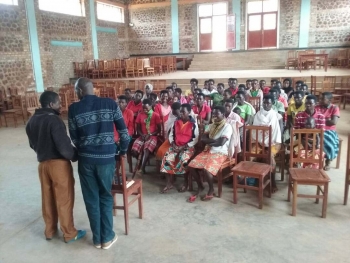 Burundi – Apoyo a las mujeres de Rukago con la recaudación de fondos durante la Coronación de María Auxiliadora de Algeciras-España