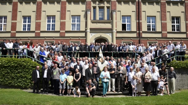 Polonia - Encuentro de los exalumnos de las escuelas de Oświęcim