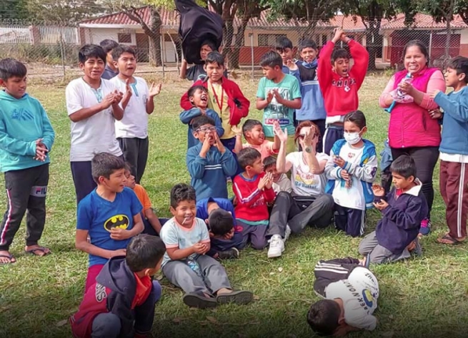 Bolivia – Il Volontariato Missionario Salesiano presso l’“Hogar Mano Amiga”