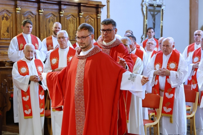 Eslovenia – Ordenación sacerdotal del salesiano Gregor Markelc