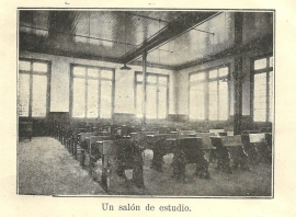 Chile - Una sala de estudio del colegio salesiano de Valparaíso