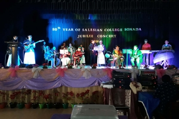 India - 80 años del "Salesian College Sonada”