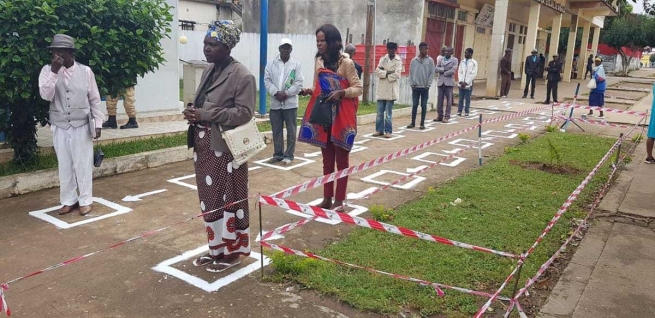 Angola – Un nuevo centro de emergencia para proteger a los niños de la calle de Luanda del contagio y de la violencia