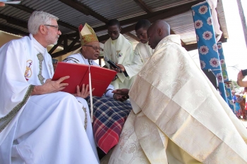 Mozambique - Ordenación Sacerdotal del salesiano Manuel Jone Chimbale